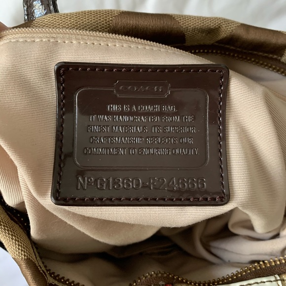 Coach purse - Picture 4 of 4